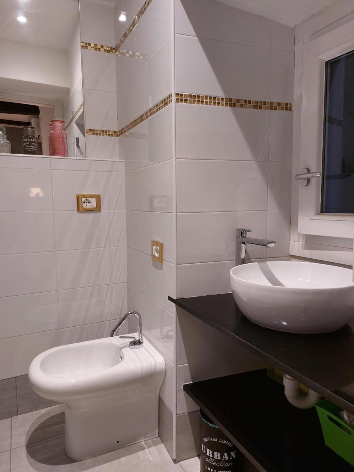 סאבונה Appartamento Piazzetta La Maddalena מראה חיצוני תמונה